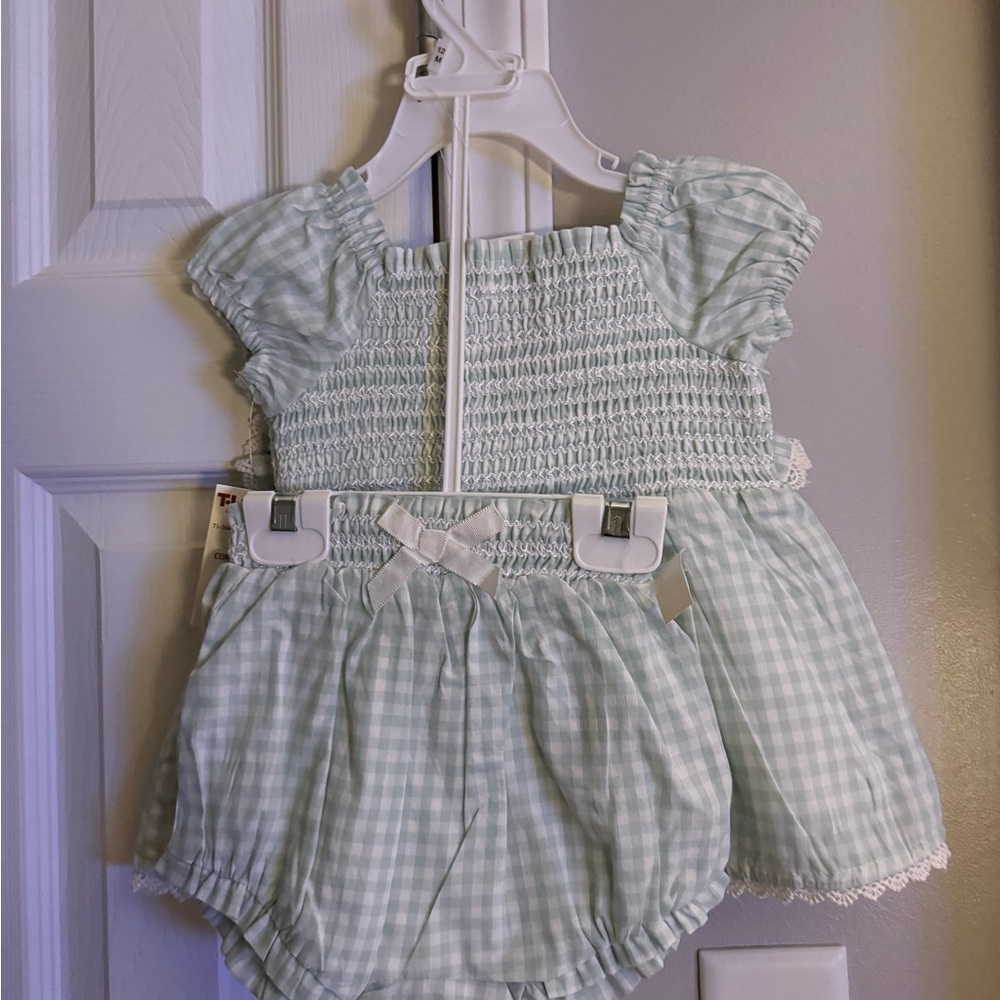 A cute top, bottom and hat to match